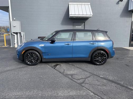 2023 MINI Clubman Cooper S ALL4