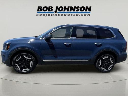 Midnight Lake Blue 2024 Kia Telluride S