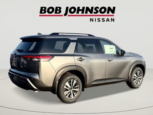 Gun Metallic 2026 Nissan Pathfinder SL