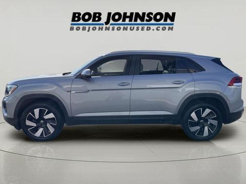 Silver Mist Metallic 2024 Volkswagen Atlas Cross Sport 2.0T SE w/Technology 4MOTION