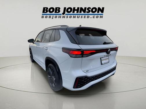 2025 Volkswagen Tiguan 2.0T SE R-Line Black 4MOTION