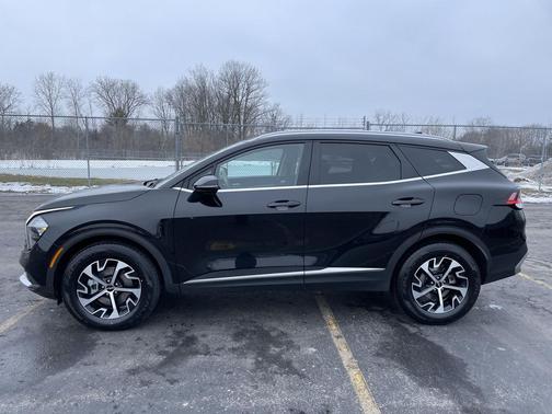 2023 Kia Sportage Hybrid EX