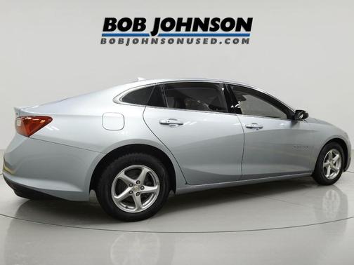 2017 Chevrolet Malibu 1LT