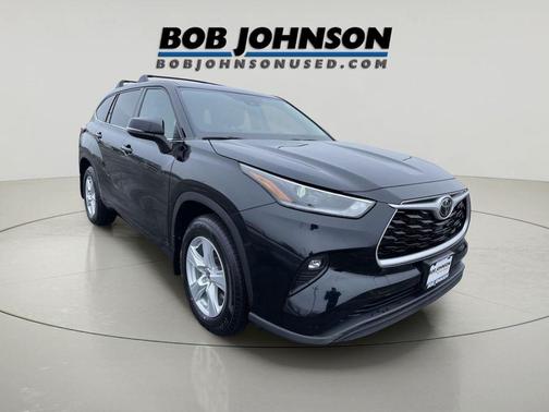 2021 Toyota Highlander LE