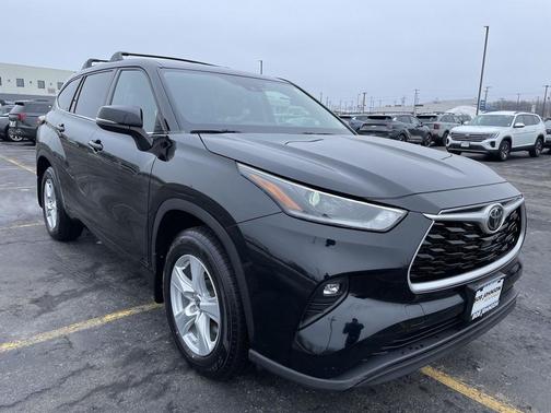 2021 Toyota Highlander LE