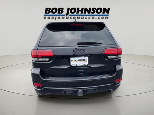 2022 Jeep Grand Cherokee Laredo