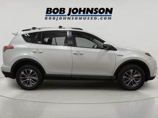 2017 Toyota RAV4 Hybrid XLE