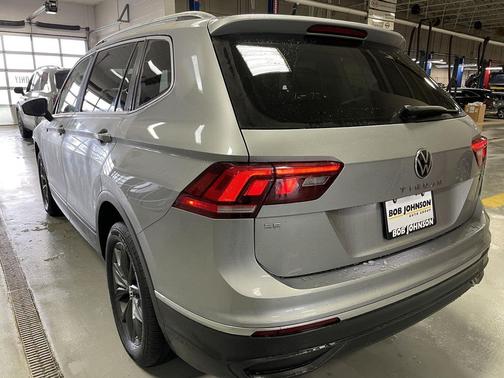2022 Volkswagen Tiguan 2.0T SE 4MOTION