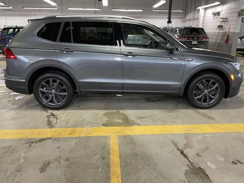 2022 Volkswagen Tiguan 2.0T SE 4MOTION