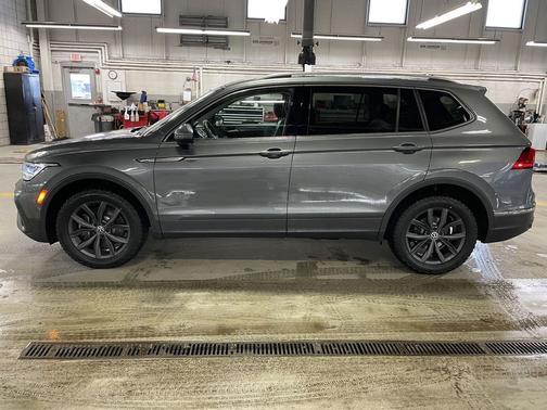 2022 Volkswagen Tiguan 2.0T SE 4MOTION