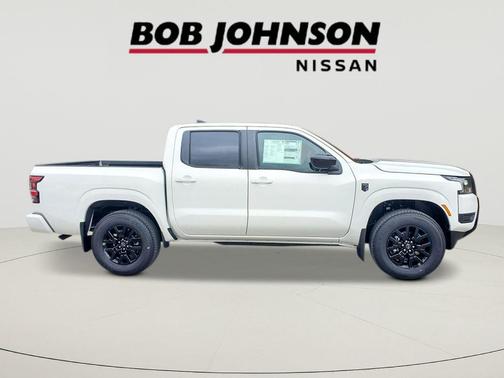 Glacier White 2026 Nissan Frontier SV