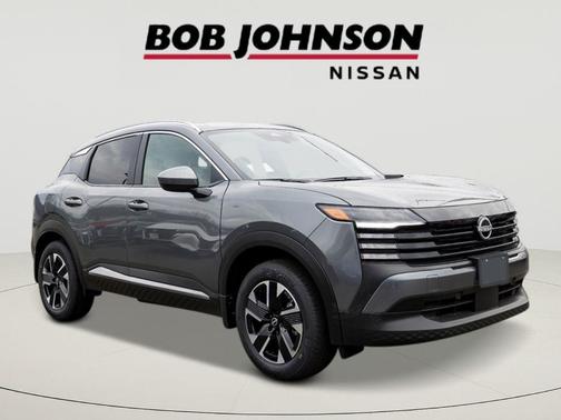 Gun Metallic 2026 Nissan Kicks SV