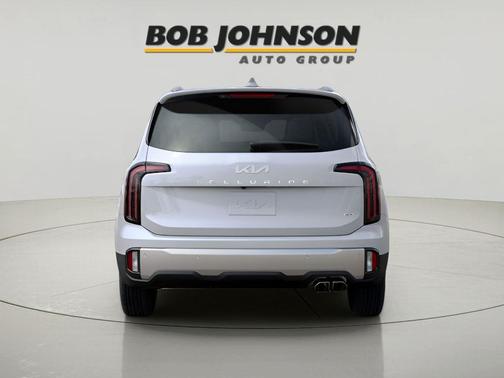 Glacial White Pearl 2025 Kia Telluride SX Prestige