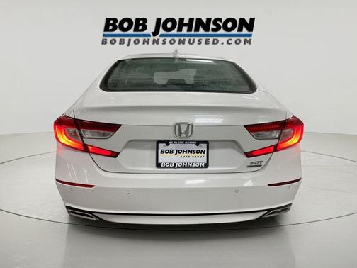 2020 Honda Accord Touring 2.0T