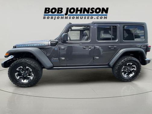 Granite Crystal Metallic Clearcoat 2025 Jeep Wrangler 4xe Rubicon