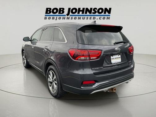 Platinum Graphite 2019 Kia Sorento EX