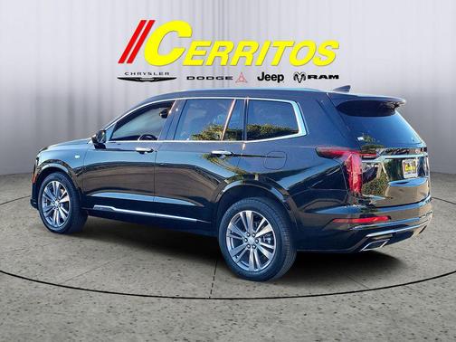 2025 Cadillac XT6 Premium Luxury AWD