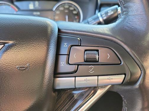 2025 Cadillac XT6 Premium Luxury AWD