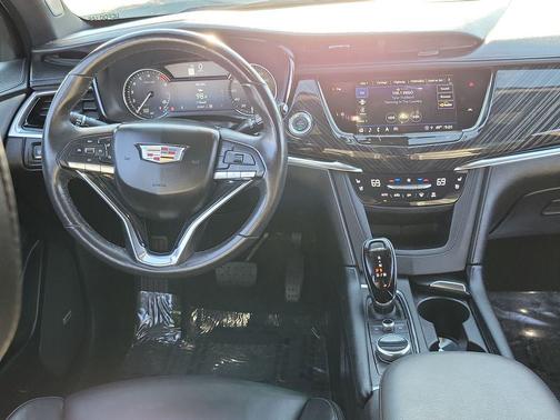 2025 Cadillac XT6 Premium Luxury AWD