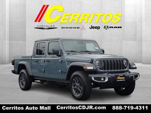 2025 Jeep Gladiator Sport S