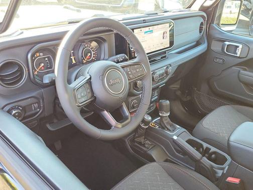 2026 Jeep Gladiator Mojave 4x4