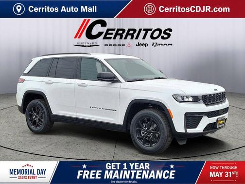Bright White Clearcoat 2026 Jeep Grand Cherokee Altitude