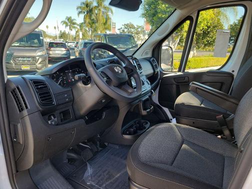 2026 RAM ProMaster 1500 Low Roof