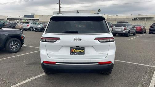 2025 Jeep Grand Cherokee L Laredo