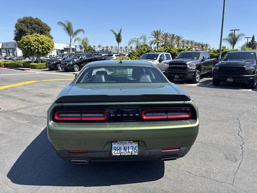 2023 Dodge Challenger SXT