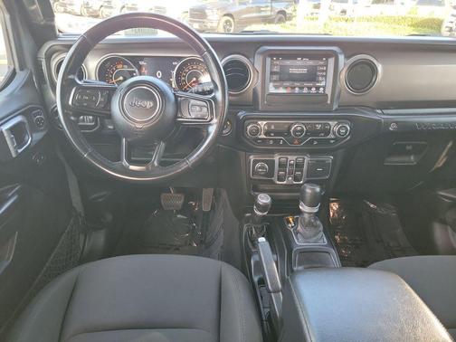 2020 Jeep Wrangler Unlimited Willys 4X4