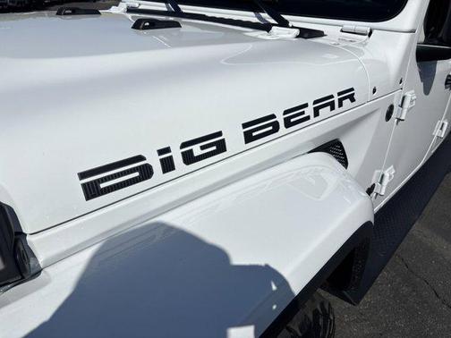 2025 Jeep Gladiator Big Bear