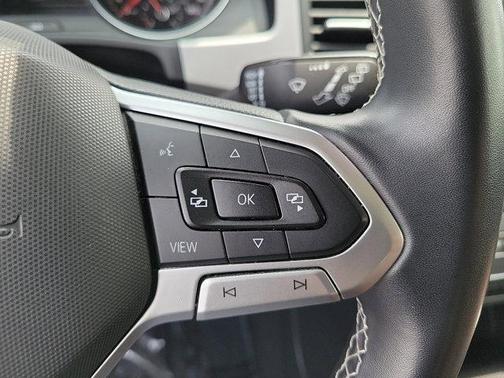 2021 Volkswagen Atlas 3.6L SE w/Technology