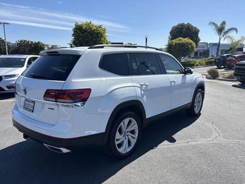 2021 Volkswagen Atlas 3.6L SE w/Technology