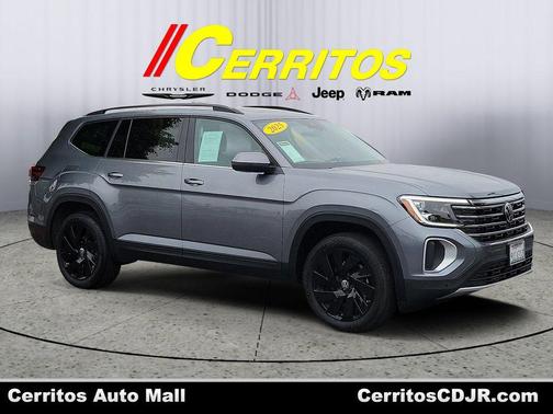 Gray 2025 Volkswagen Atlas 2.0T SE w/Technology