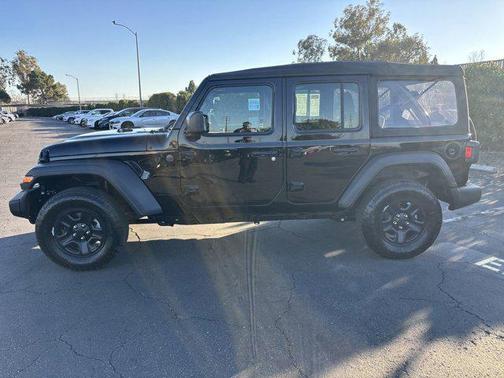 2025 Jeep Wrangler Sport