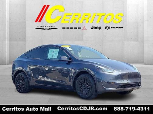 2024 Tesla Model Y Long Range Dual Motor All-Wheel Drive