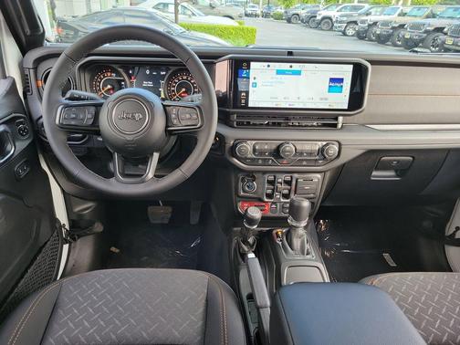 2026 Jeep Gladiator Mojave 4x4