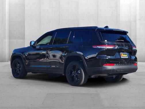 2022 Jeep Grand Cherokee L Altitude