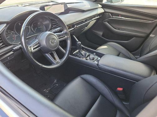 2023 Mazda Mazda3 FWD w/Preferred Package