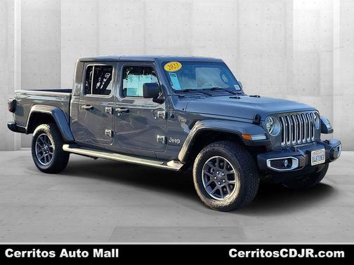 2022 Jeep Gladiator Overland