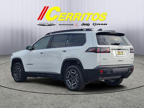 Bright White Clearcoat 2026 Jeep Cherokee Limited