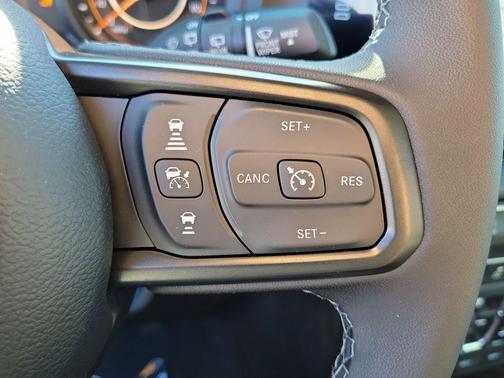 Bright White Clearcoat 2026 Jeep Wrangler Willys