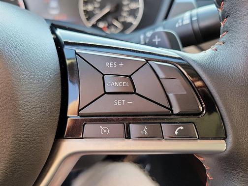 2024 Nissan Altima SR FWD