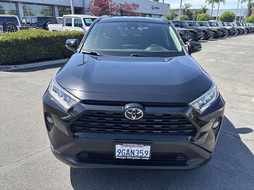 2020 Toyota RAV4 XLE