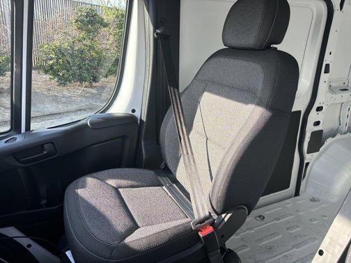 2025 RAM ProMaster 1500 Low Roof