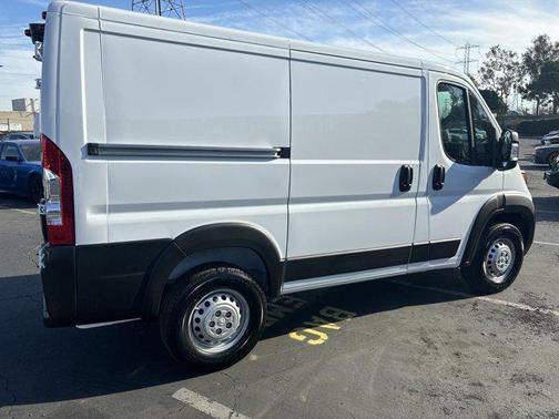 2025 RAM ProMaster 1500 Low Roof