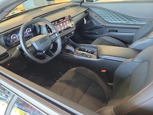 2025 Dodge Charger Daytona R/T