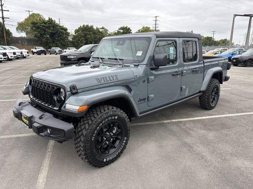 2025 Jeep Gladiator Willys
