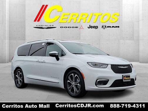 2026 Chrysler Pacifica L