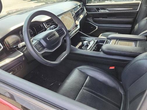 2022 Jeep Wagoneer Series III 4x4